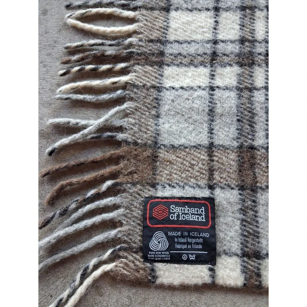 Samband Of Iceland Wool Plaid Brown Throw 61
